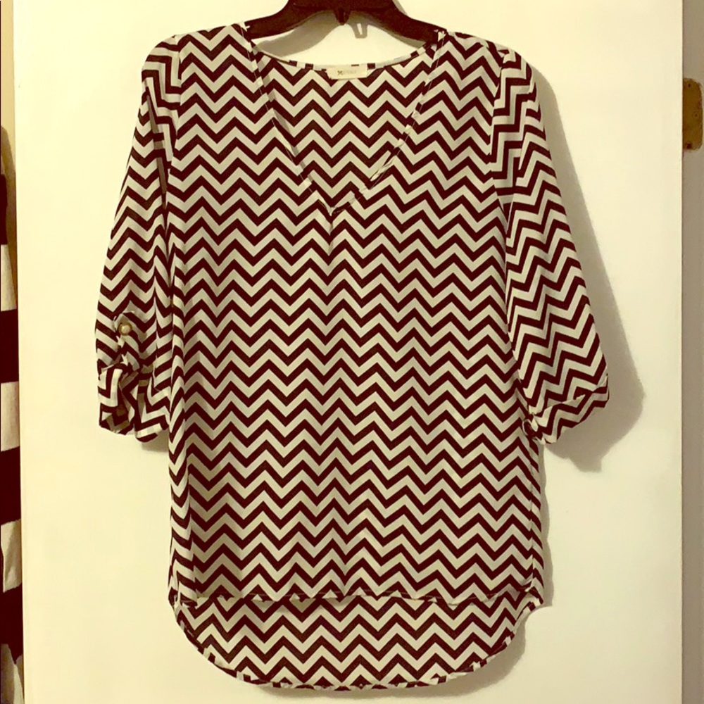 Everly chevron top